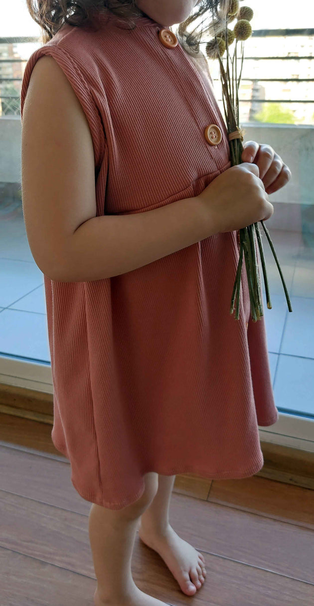Vestido sin mangas - Lina Sustentable, ropa Niño Chile, ropa de niño en oferta