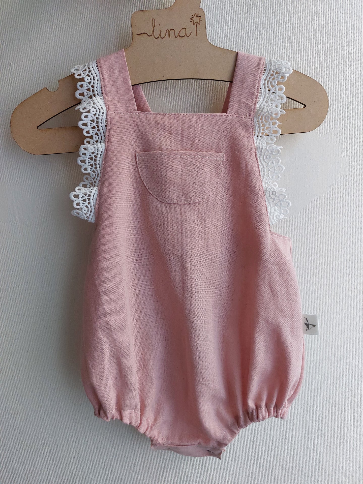 Ranita con volante bicolor lino aldogón broderie bolillo - Lina Sustentable, ropa Niño Chile, ropa de niño en oferta