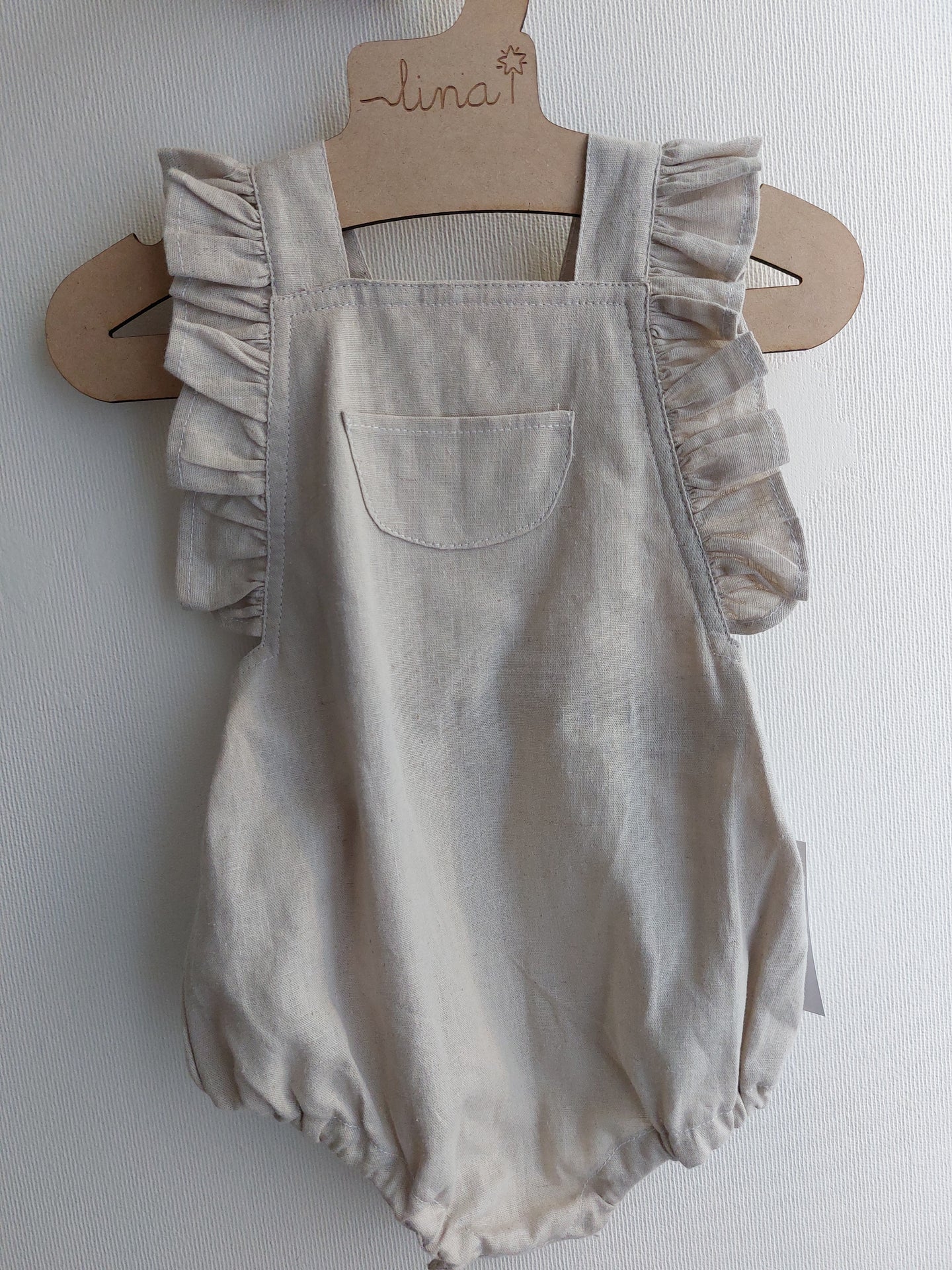Ranita con volante lino - Lina Sustentable, ropa Niño Chile, ropa de niño en oferta