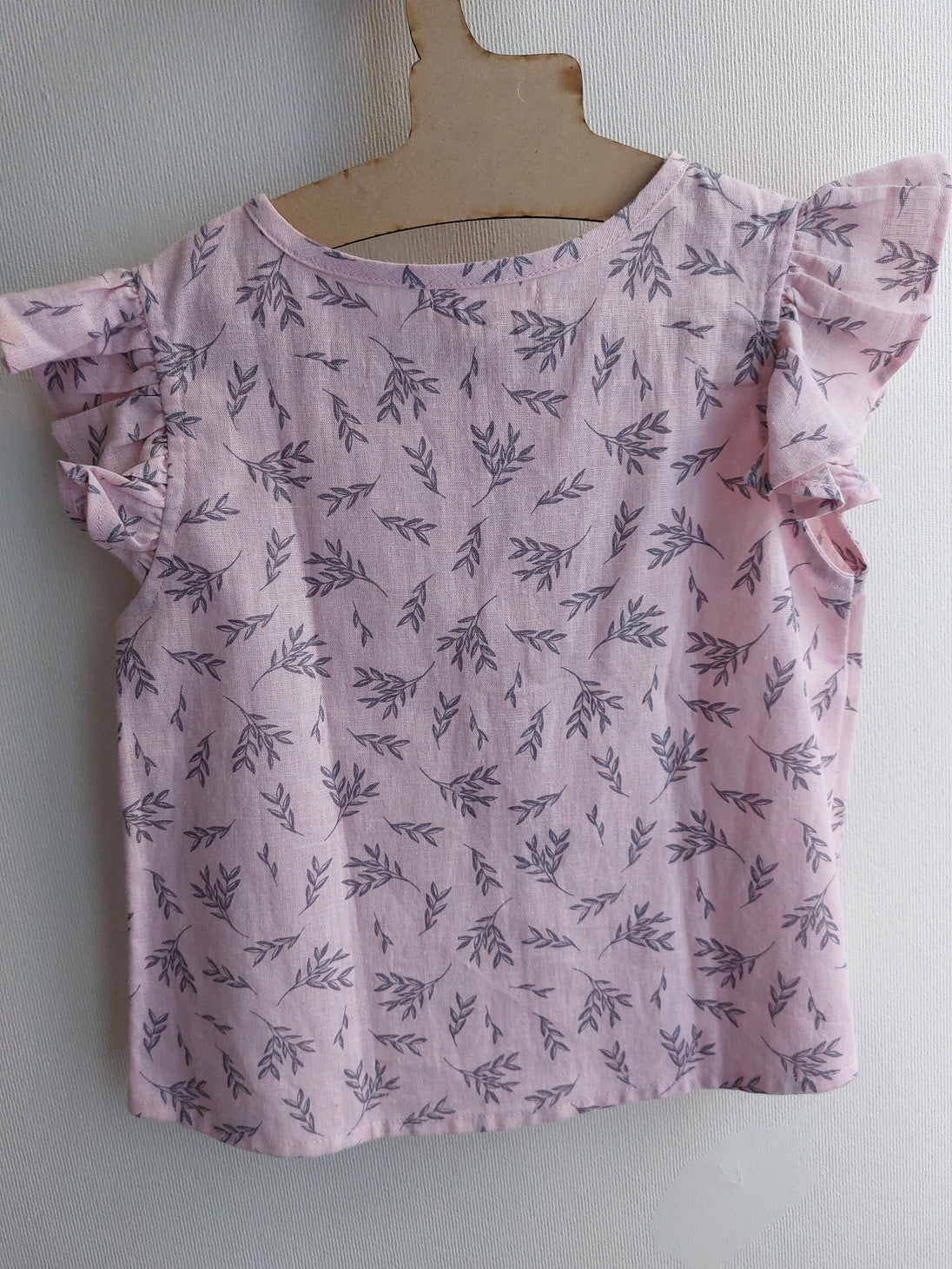 Blusa alas hojas rosa - Lina Sustentable, ropa Niño Chile, ropa de niño en oferta