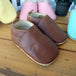 Zapato gateador antideslizante cuero - Lina Sustentable, ropa Niño Chile, ropa de niño en oferta