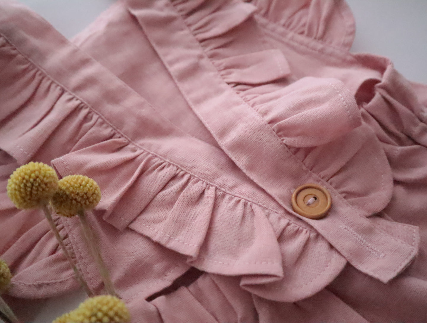 Ranita con volante lino - Lina Sustentable, ropa Niño Chile, ropa de niño en oferta