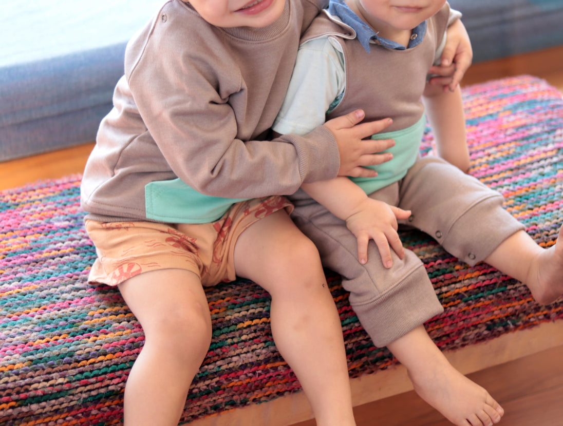 Polerón canguro algodón - Lina Sustentable, ropa Niño Chile, ropa de niño en oferta