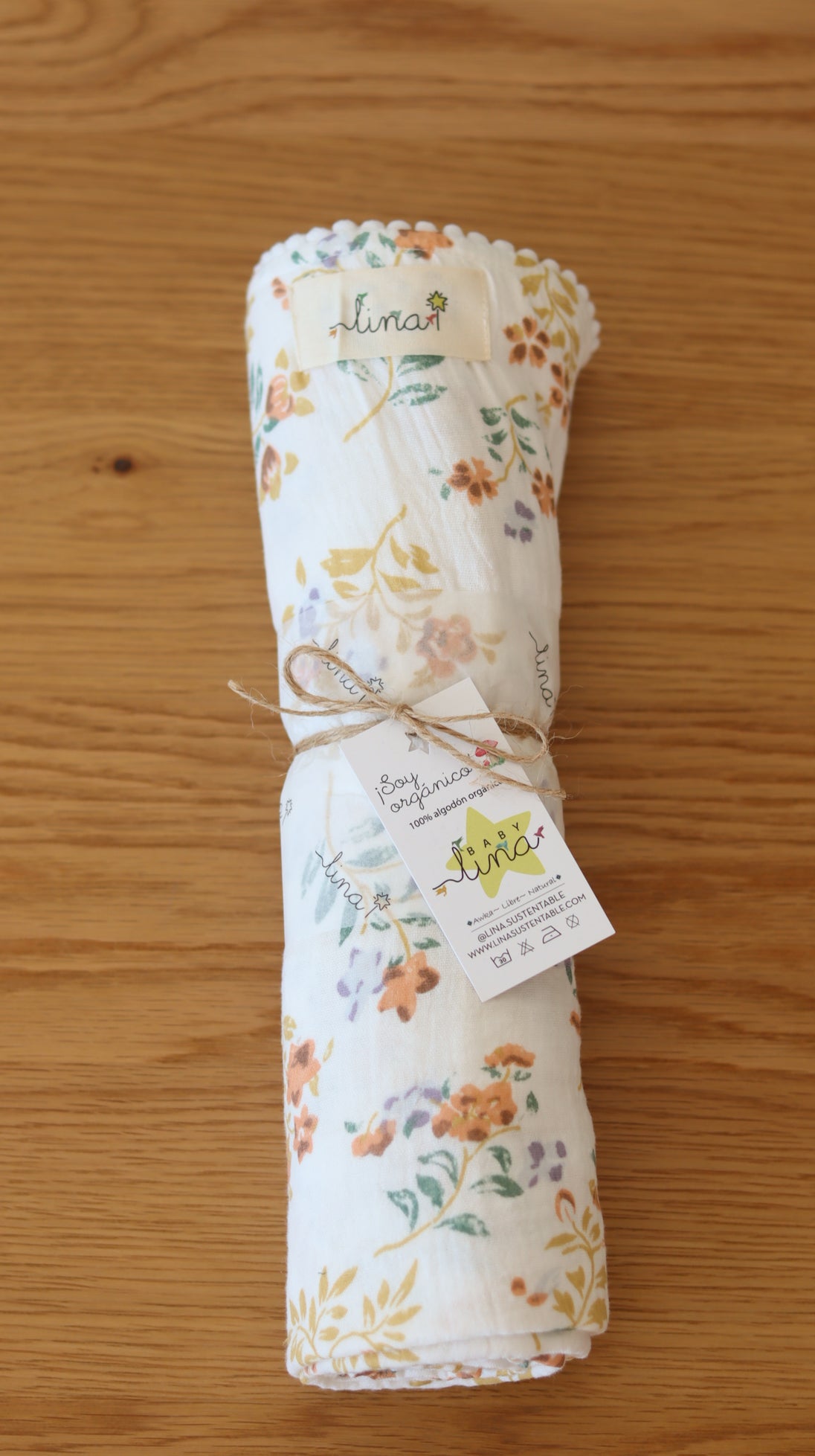 Tuto grande muselina orgánica 120x120cm - Lina Sustentable, ropa Niño Chile, ropa de niño en oferta