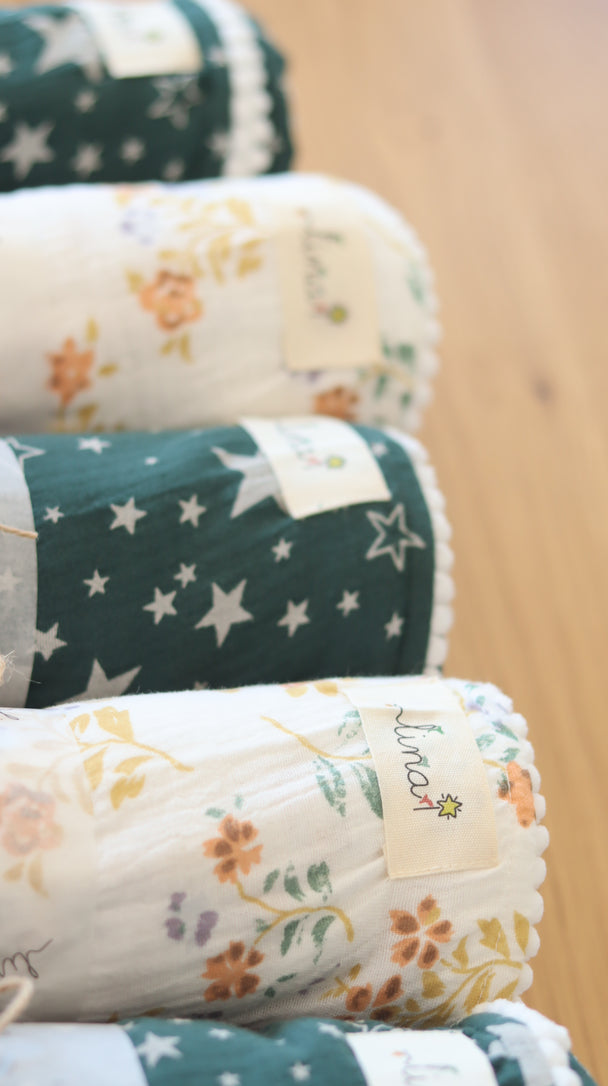 Tuto grande muselina orgánica 120x120cm - Lina Sustentable, ropa Niño Chile, ropa de niño en oferta